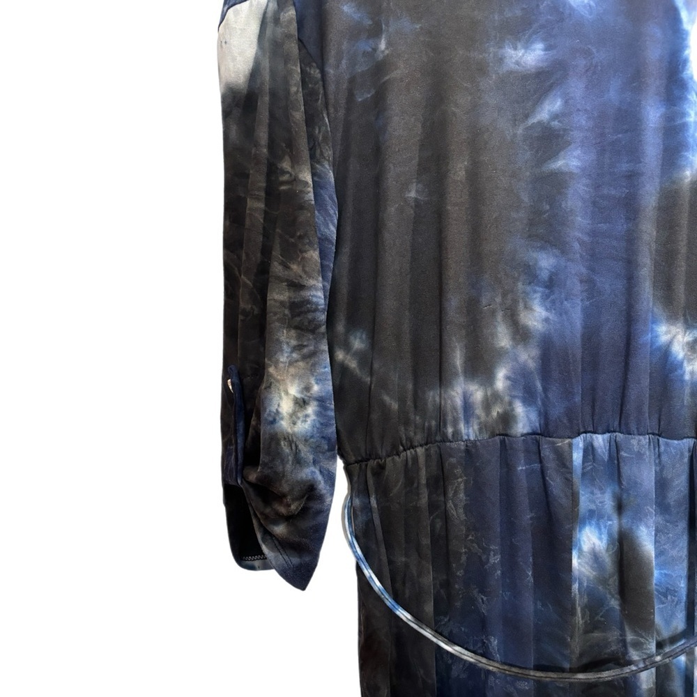 Tash + Sophie blue tie dye 3/4 sleeve wrap front jumpsuit - Picture 5 of 6